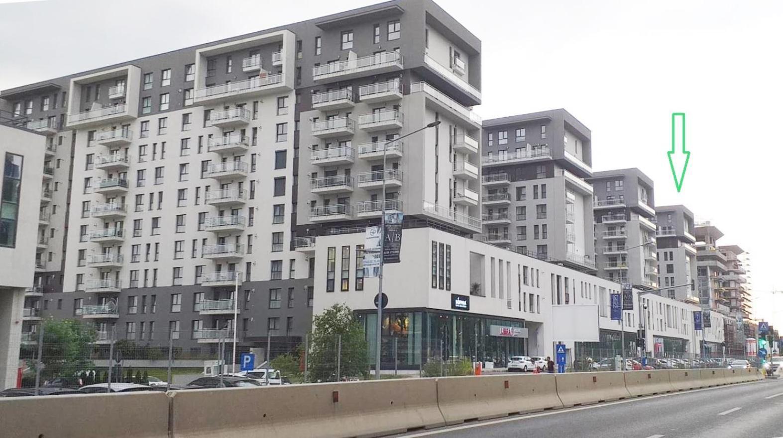 Sunshine - New & Quiet 1Br Apt, Business Area, Close To Airport, Highway A3, Subway Bucharest Exterior photo